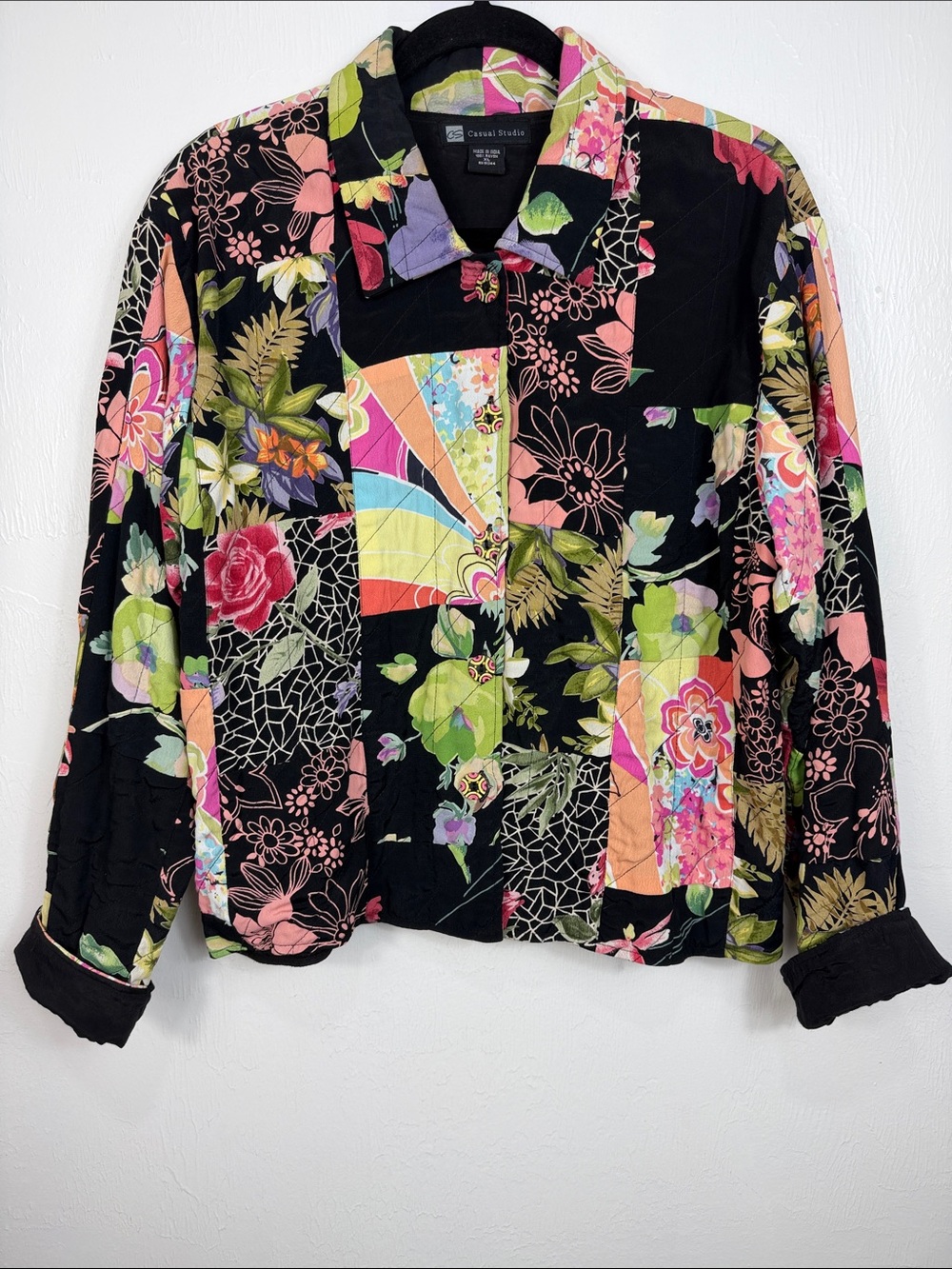 Casual Studio XL Rayon Patchwork Floral Black Button Front Jacket Shirt Vintage - Picture 2 of 8